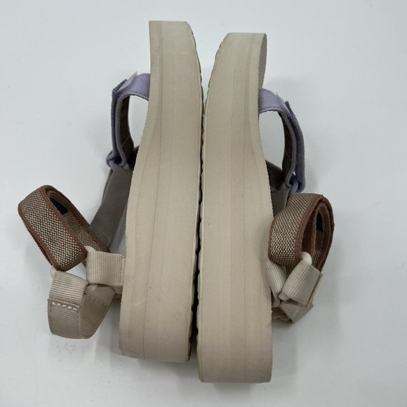 Teva Flatform Universal Karina Sandals - Picture 10 of 10